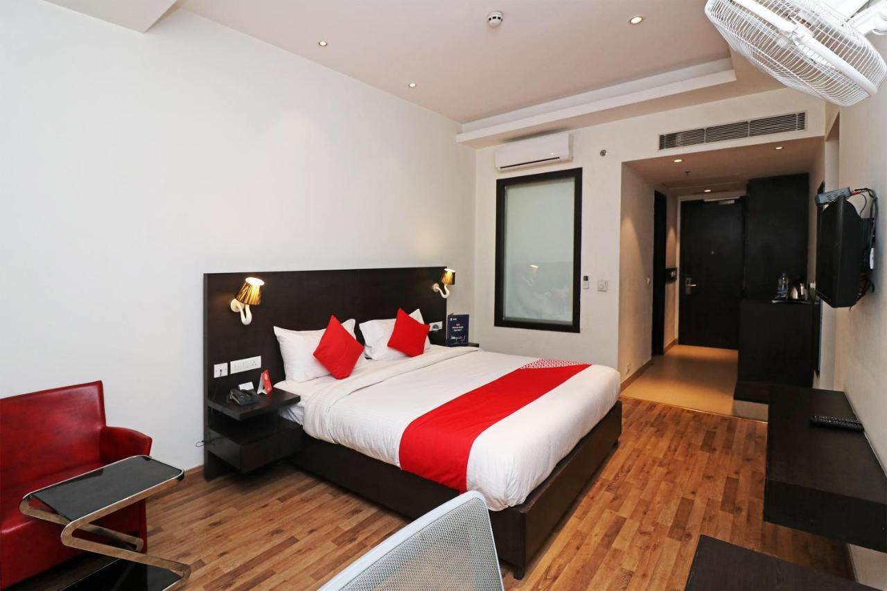 Capital O 19296 Joy Inn & Suites Bhiwadi Exterior photo