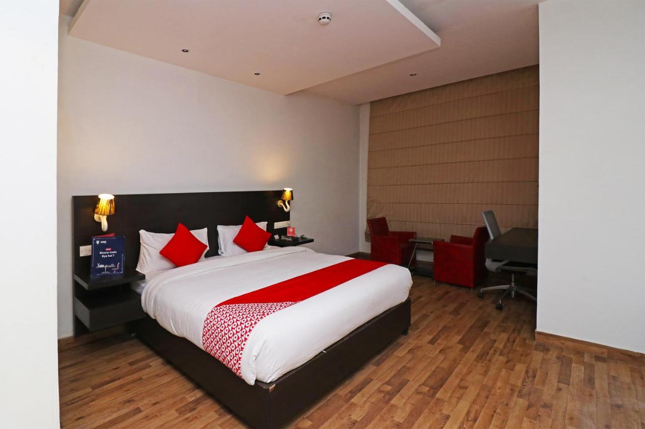Capital O 19296 Joy Inn & Suites Bhiwadi Exterior photo